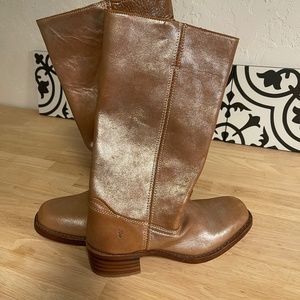 Frye campus 14L rose gold shimmer RARE